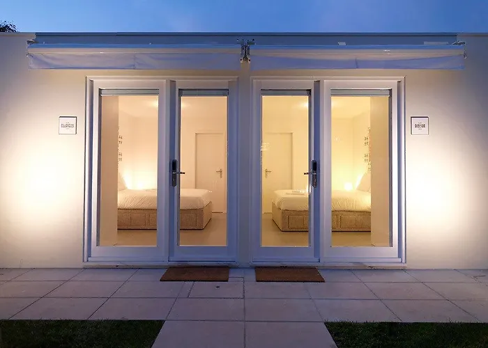 Uporto House Villa